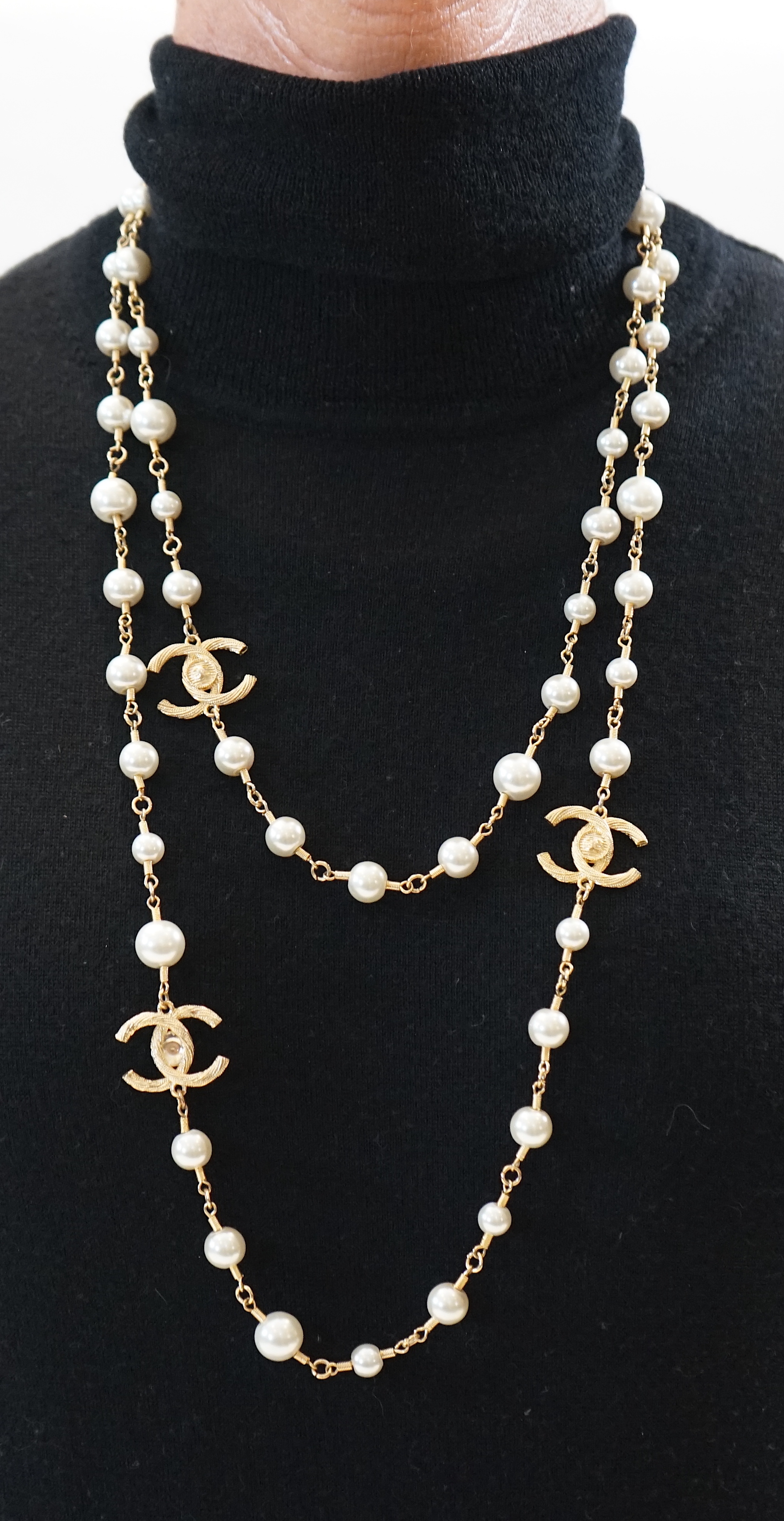 A Chanel gold plated 3 CC scatter pearl long necklace full length 160cm (63')